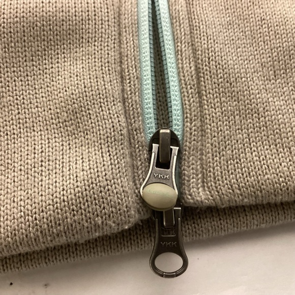 Cabela’s womens zip up hoodie size large - Picture 6 of 10